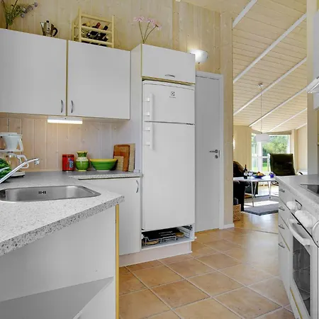 Three-bedroom In Asnas *
