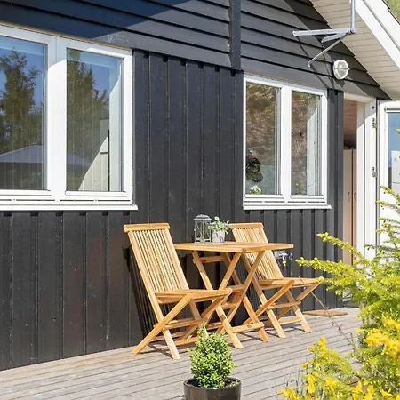 Three-bedroom In Asnas *